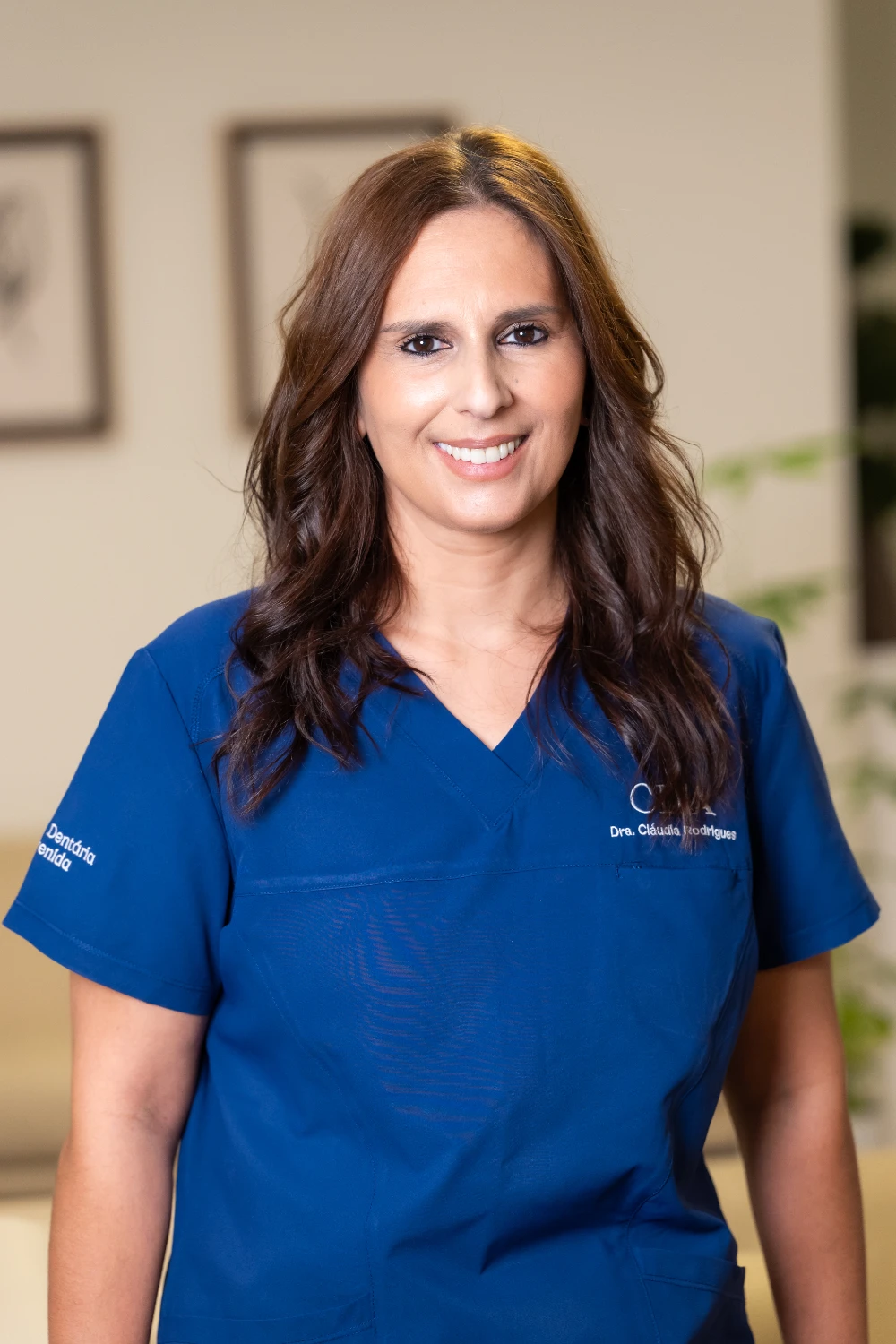 dra-claudia-rodrigues